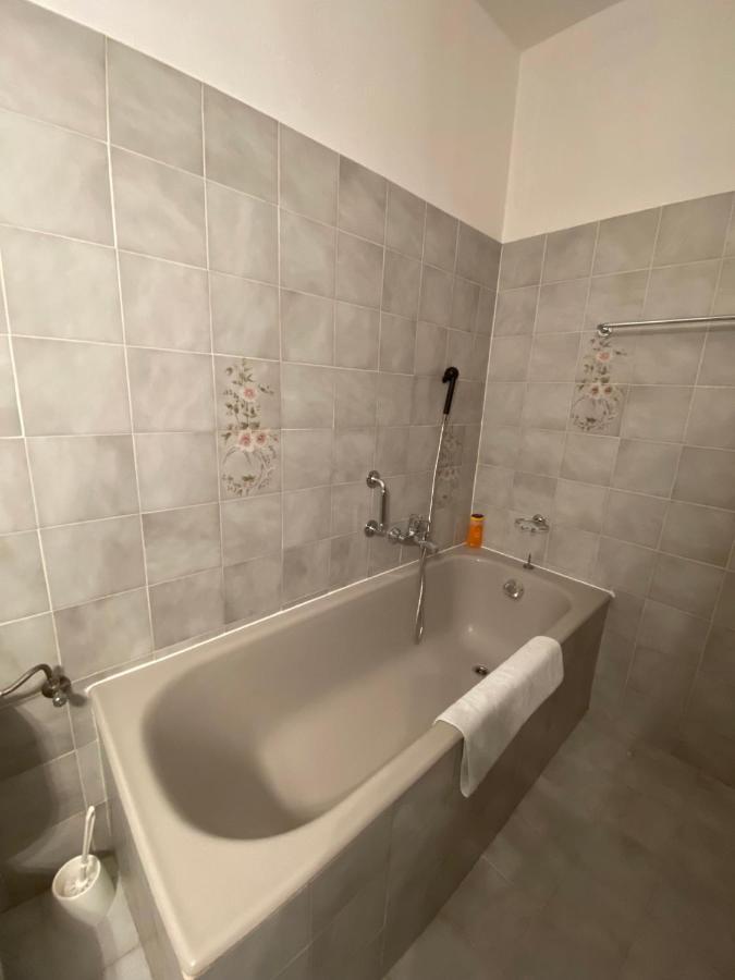 Casa Di Borgo Vista Lago Valsolda Luaran gambar
